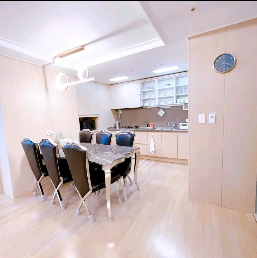 Ciel De Apartamento Busan