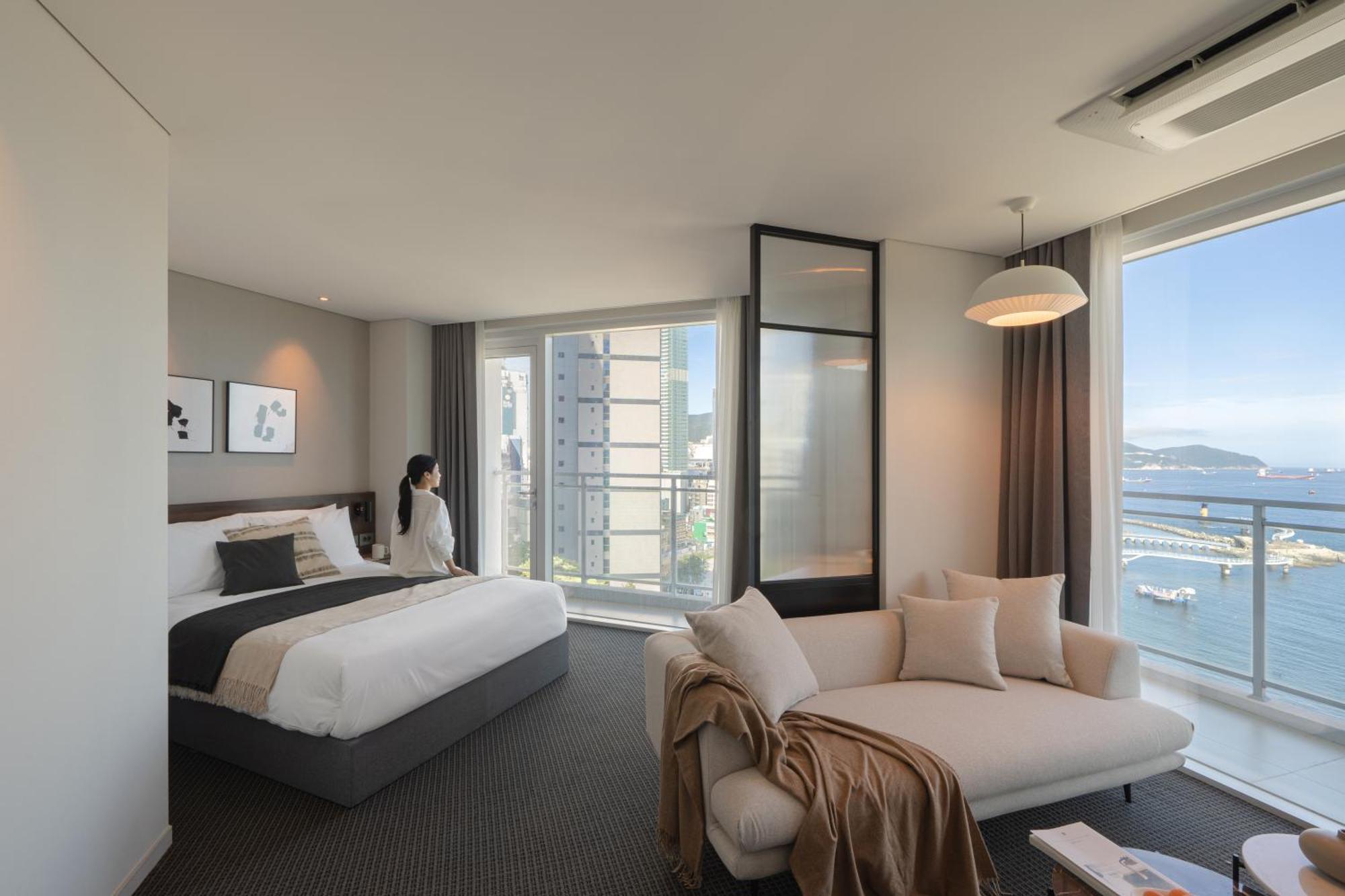 Urbanstay Songdo 4*