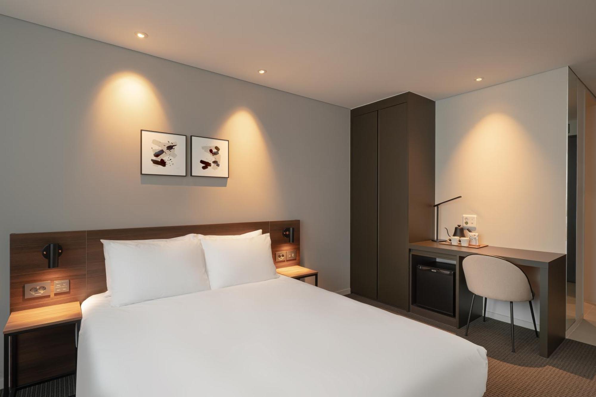 Khách sạn Urbanstay Songdo 4*