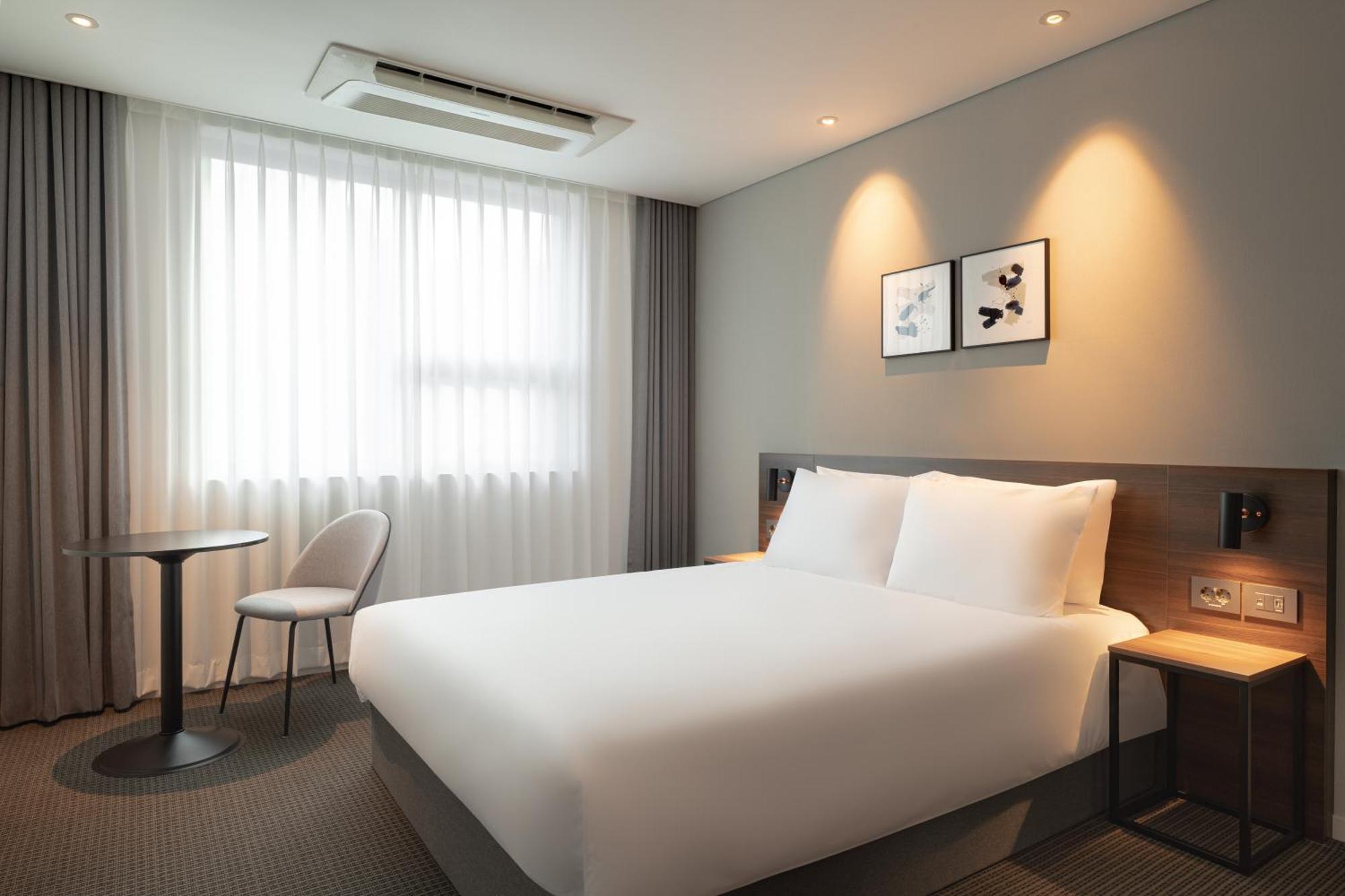 Urbanstay Songdo 4*