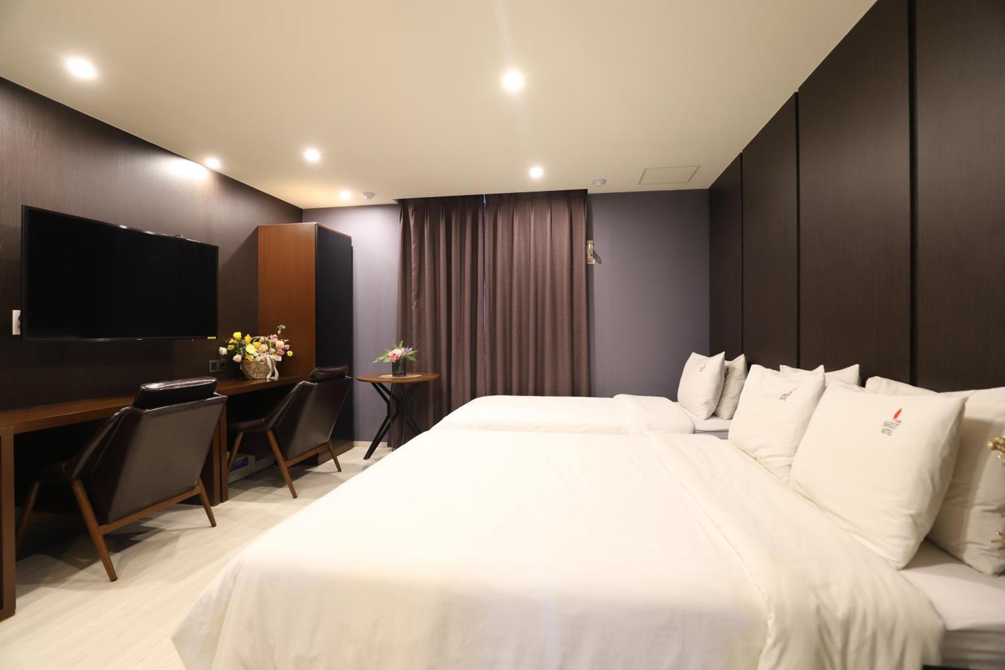 Bon Business Hotel