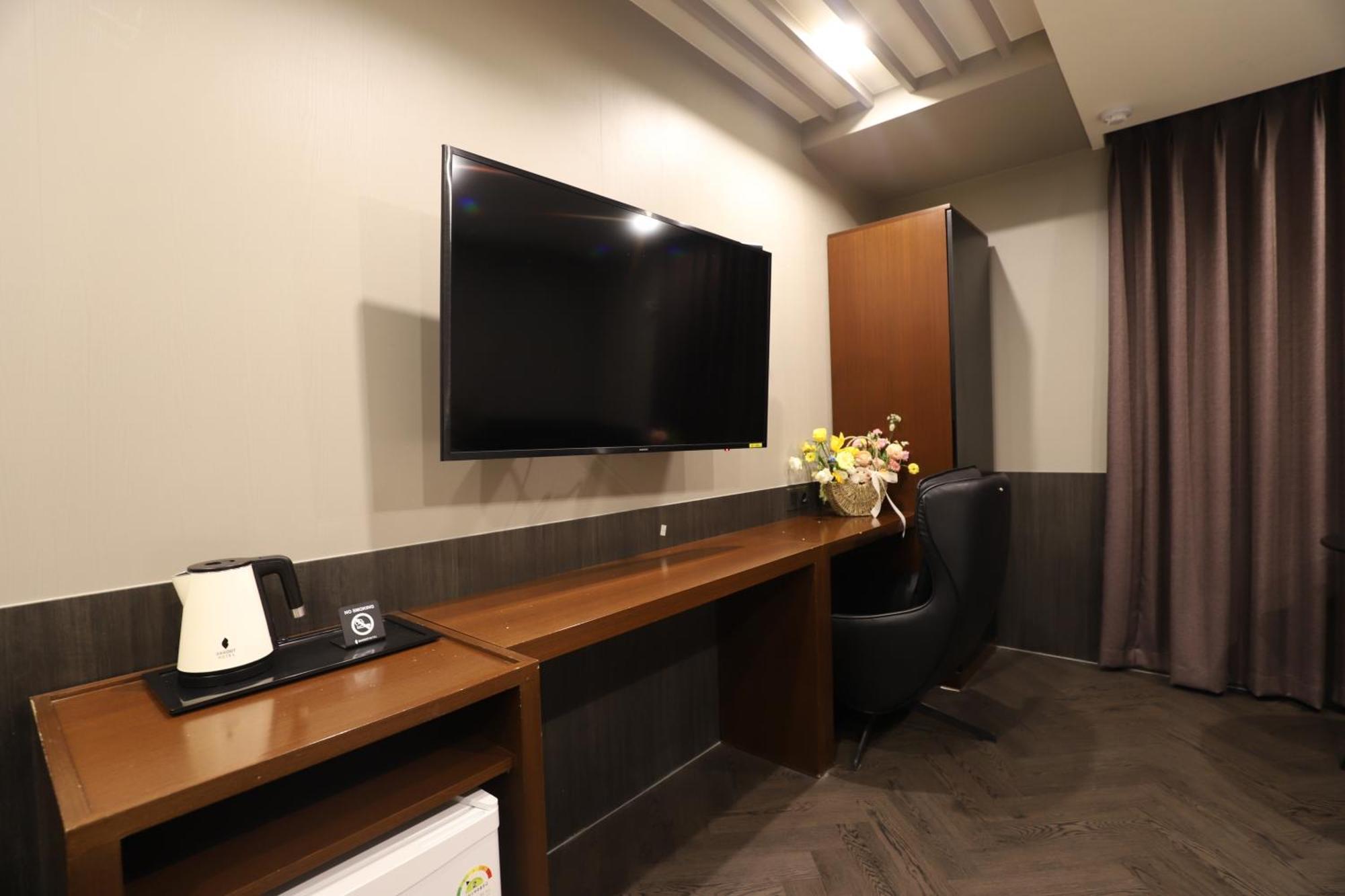 Bon Business Hotel
