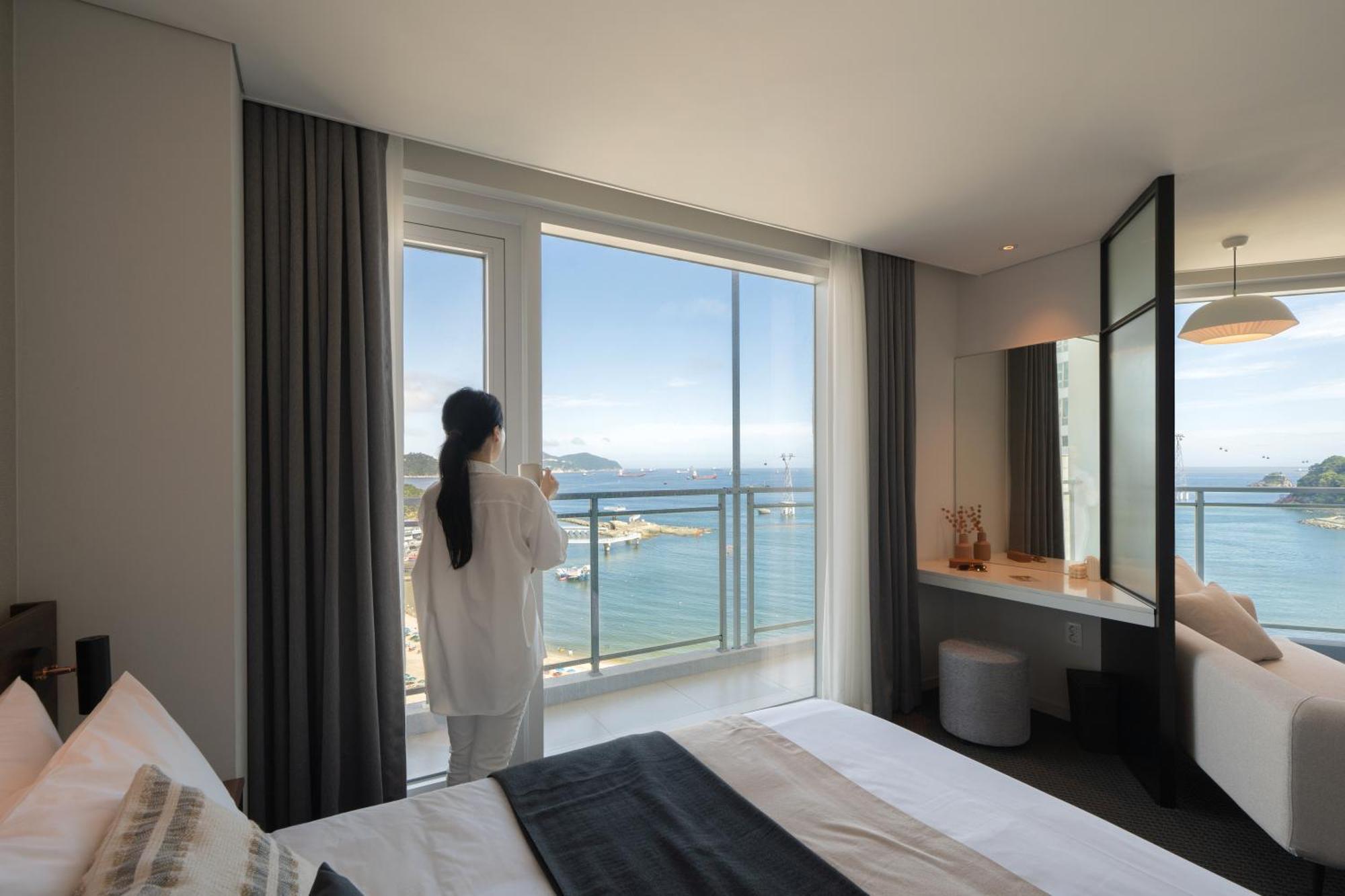 Khách sạn Urbanstay Songdo Busan