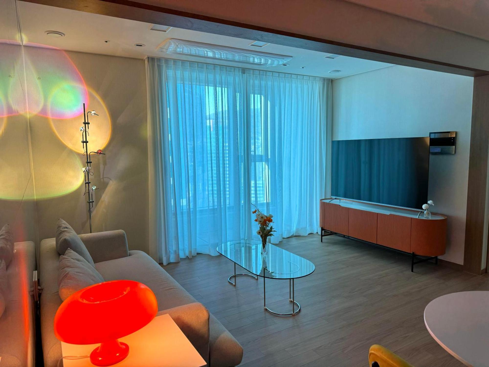 Apartment G7 Station *