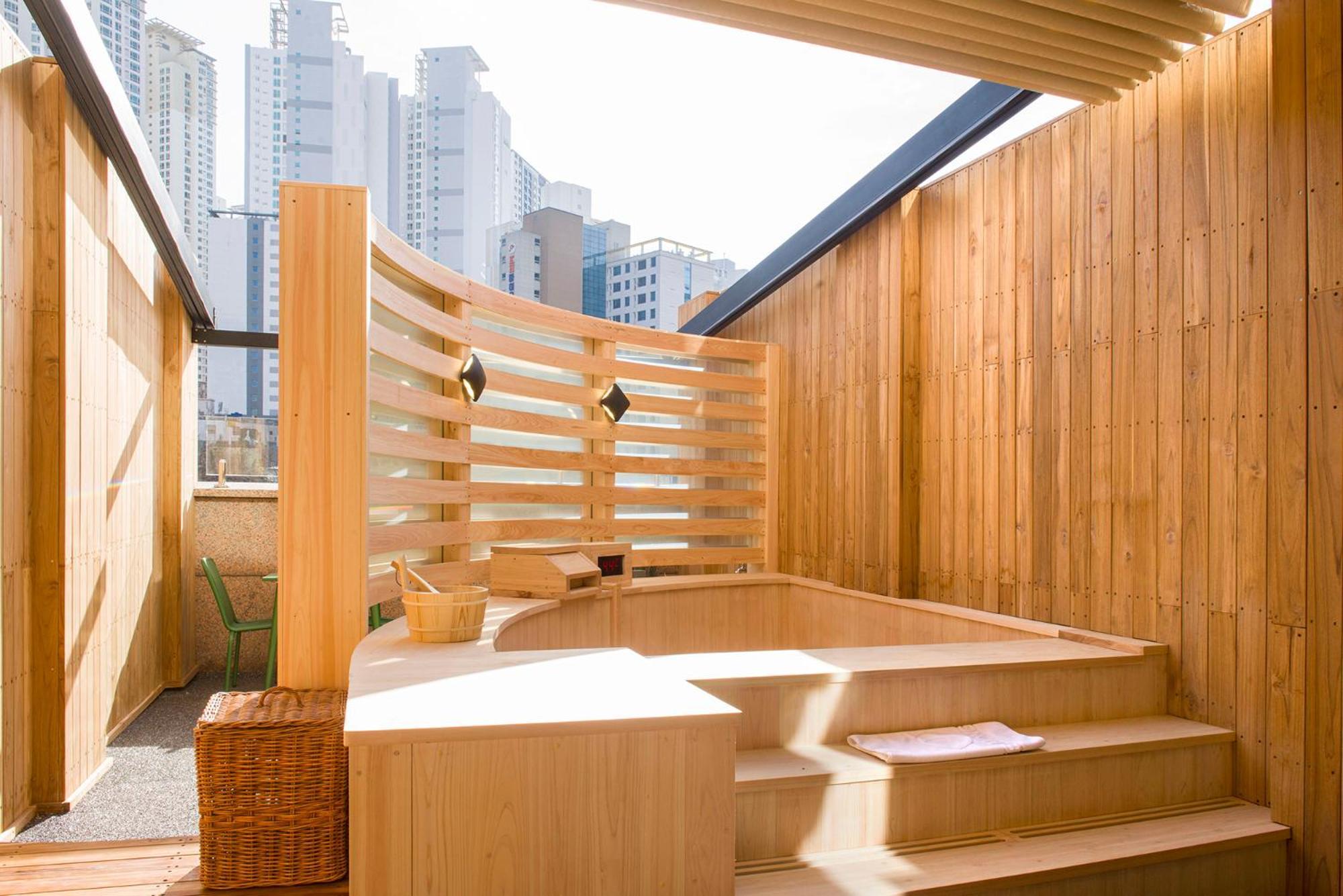 Hotel Nongshim