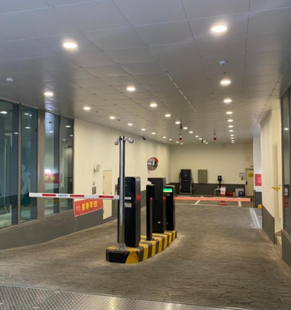 Mansion216, Haeundae Beach's New Is 2 Minutes Away From Haeundae Station And Offers Luggage Storage Service And Early Check-in, 31st Floor View * Busan