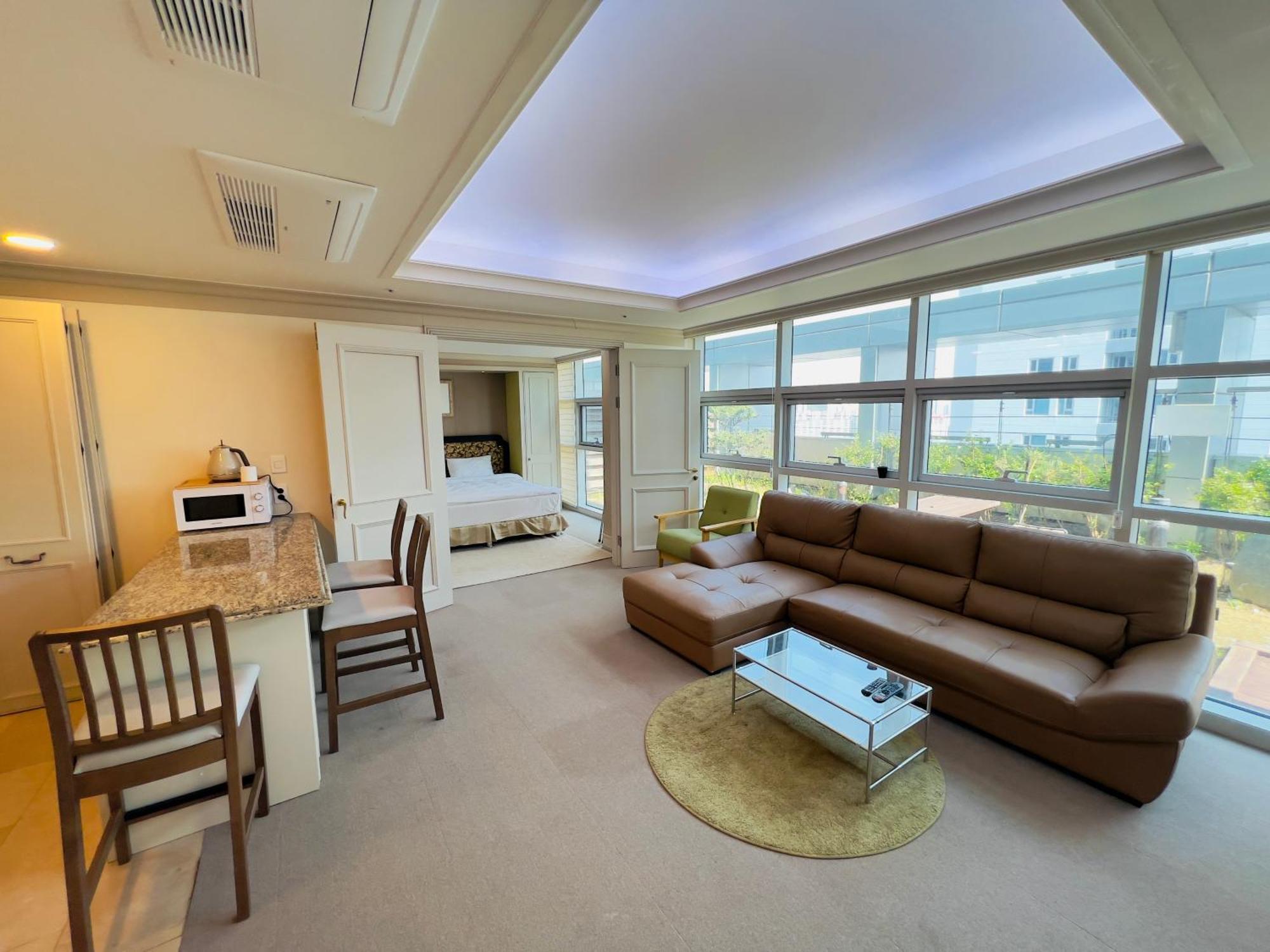 Centurn Victoria 3*