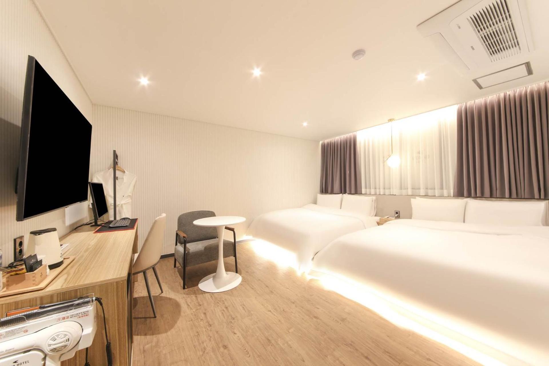 Hound Sasang Branch Busan