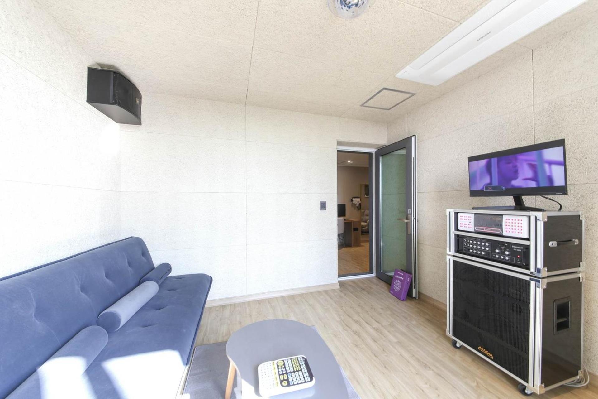 Hound Sasang Branch Busan