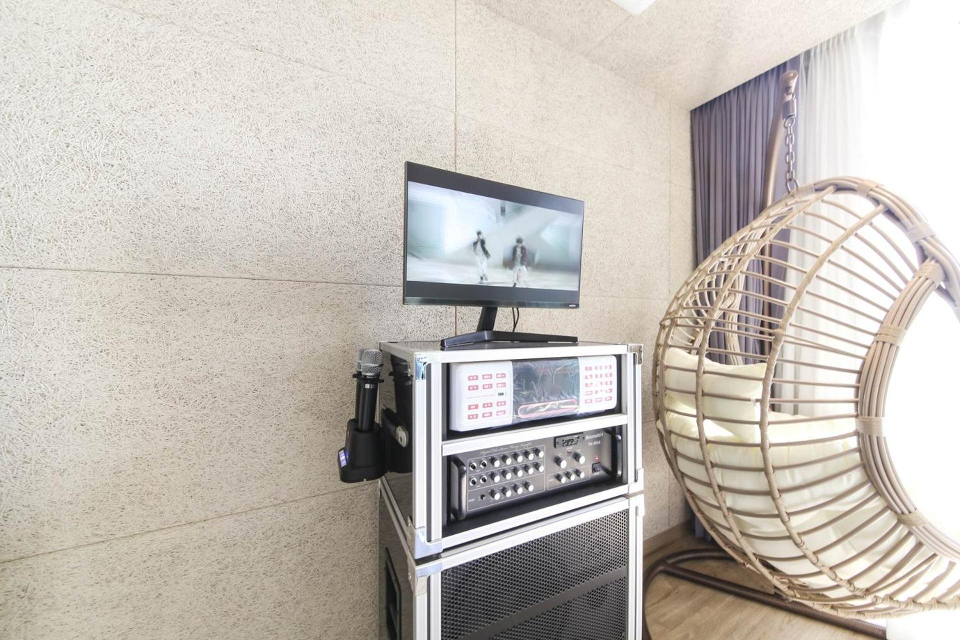 Hound Sasang Branch Hotel 2*