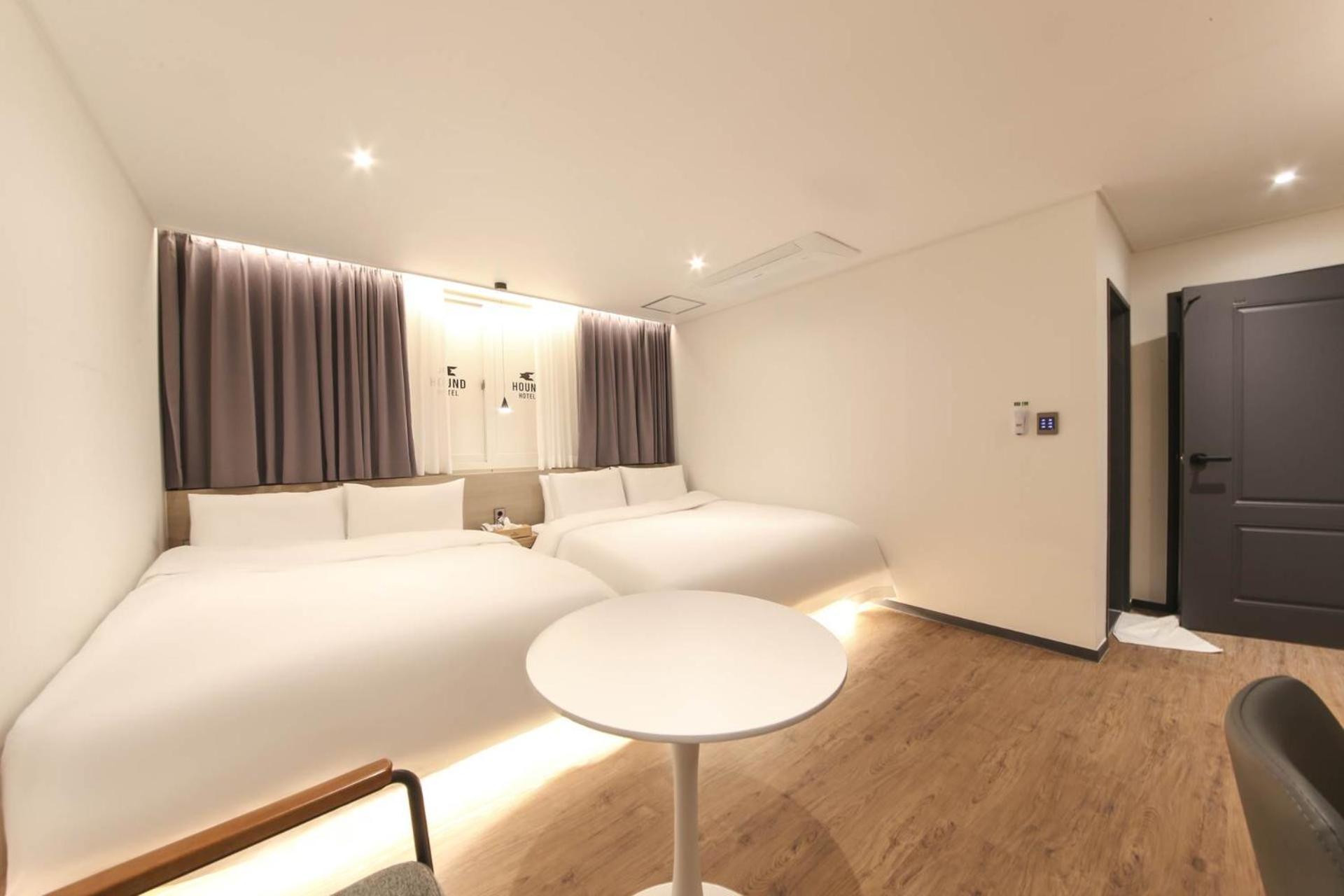 Hotel Hound Sasang Branch