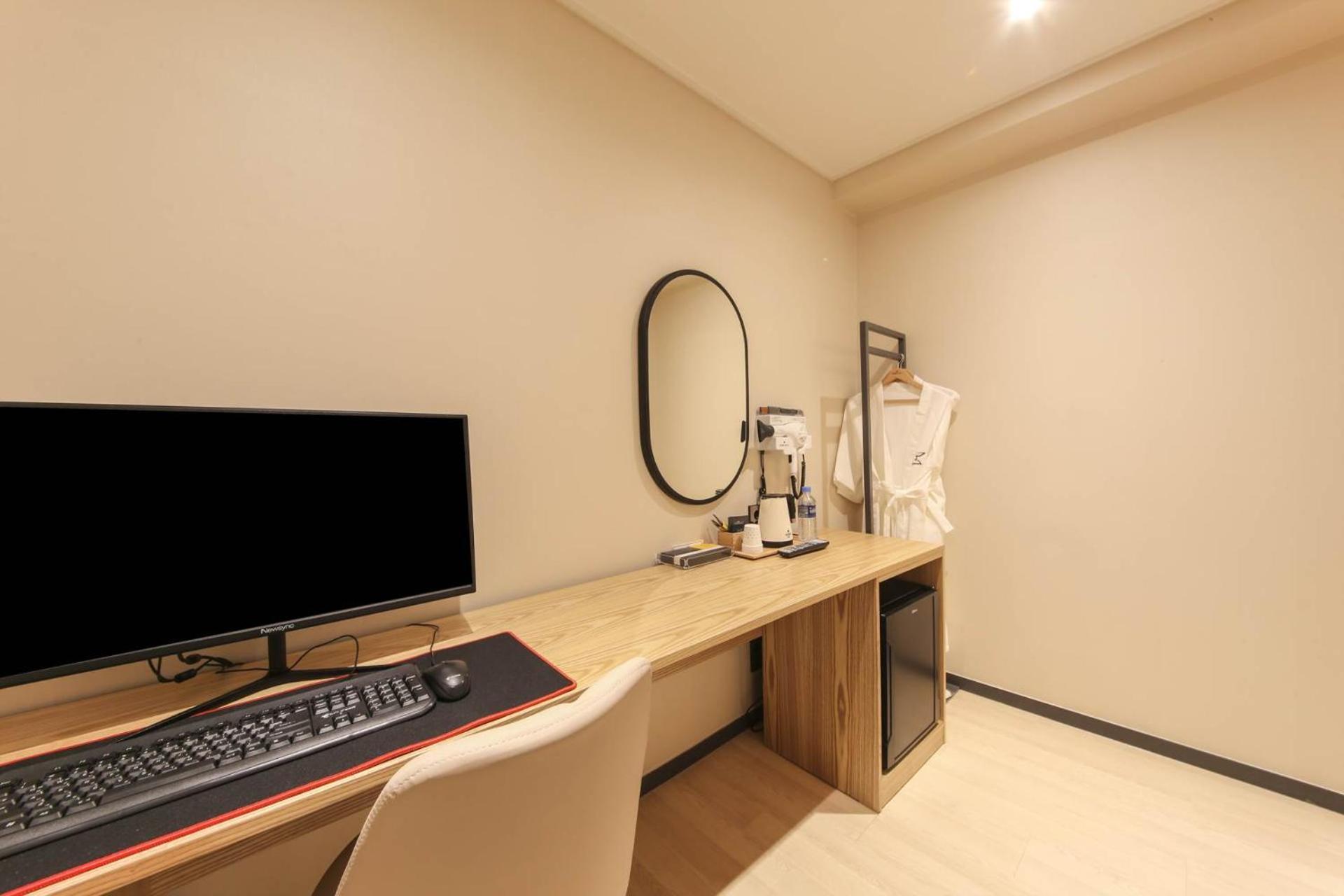 Hound Sasang Branch Busan