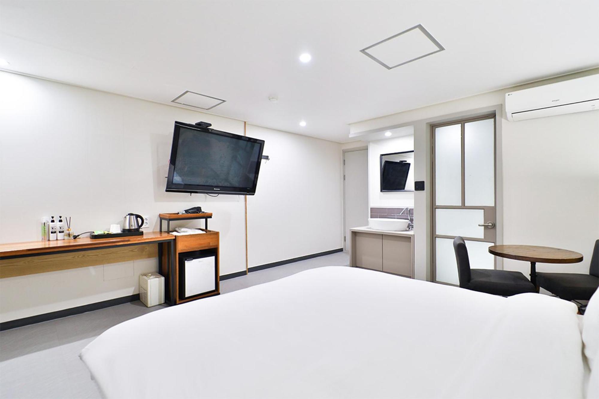 Calm Rest Sasang Busan