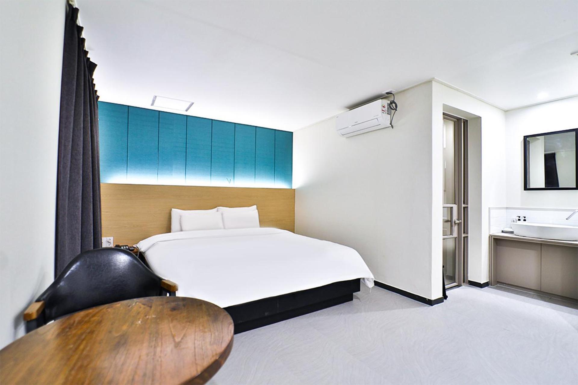 Nhà nghỉ Calm Rest Sasang 2*