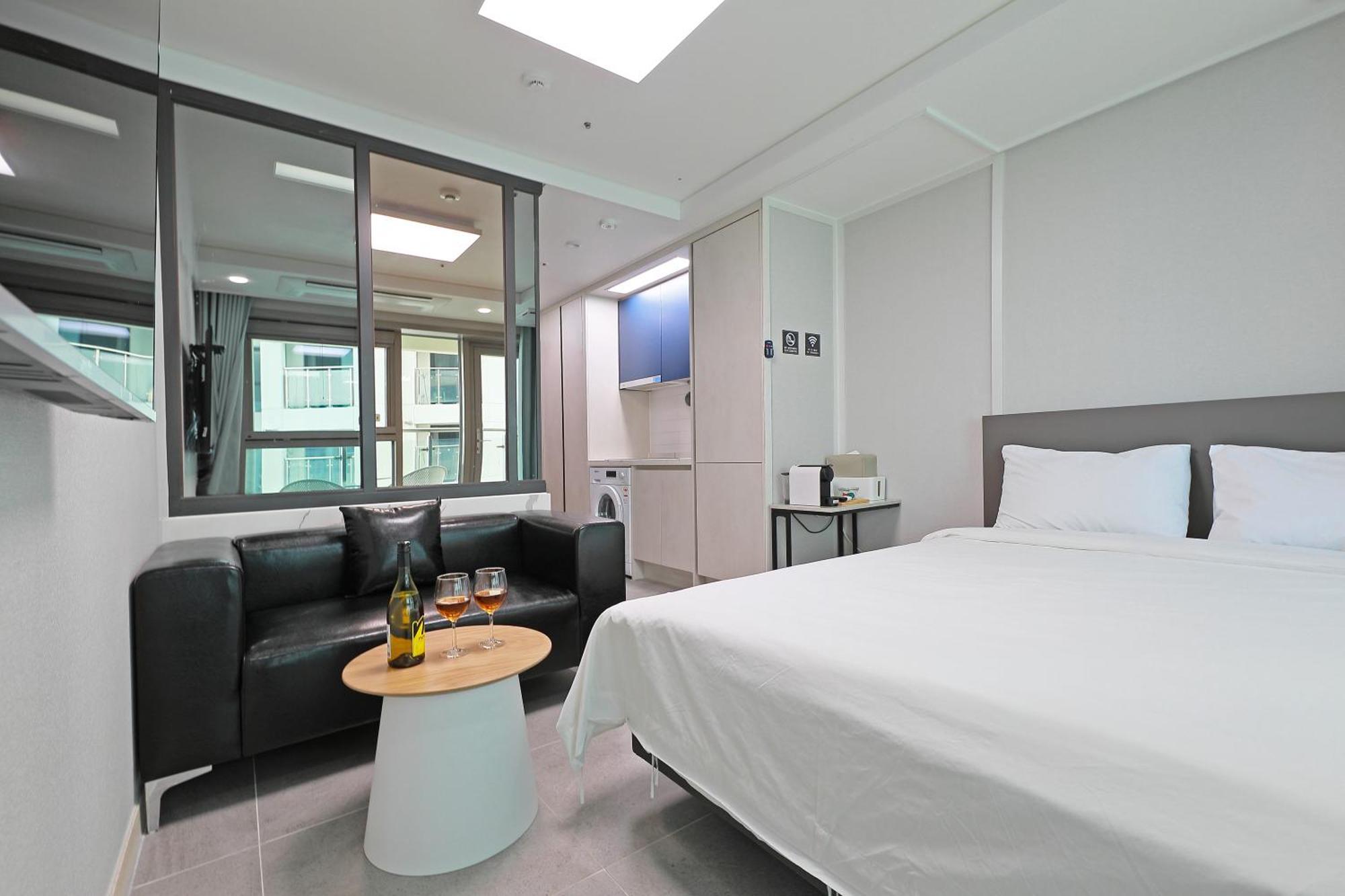 Elmomento Gwangan Hotel