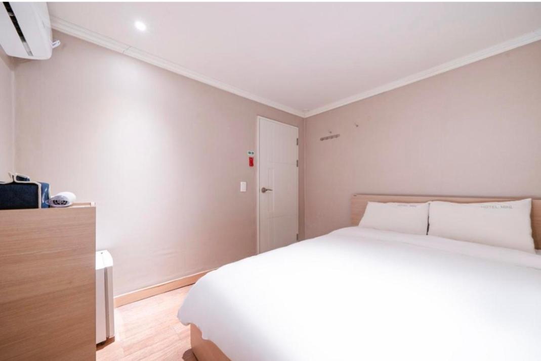 Hotel Mini