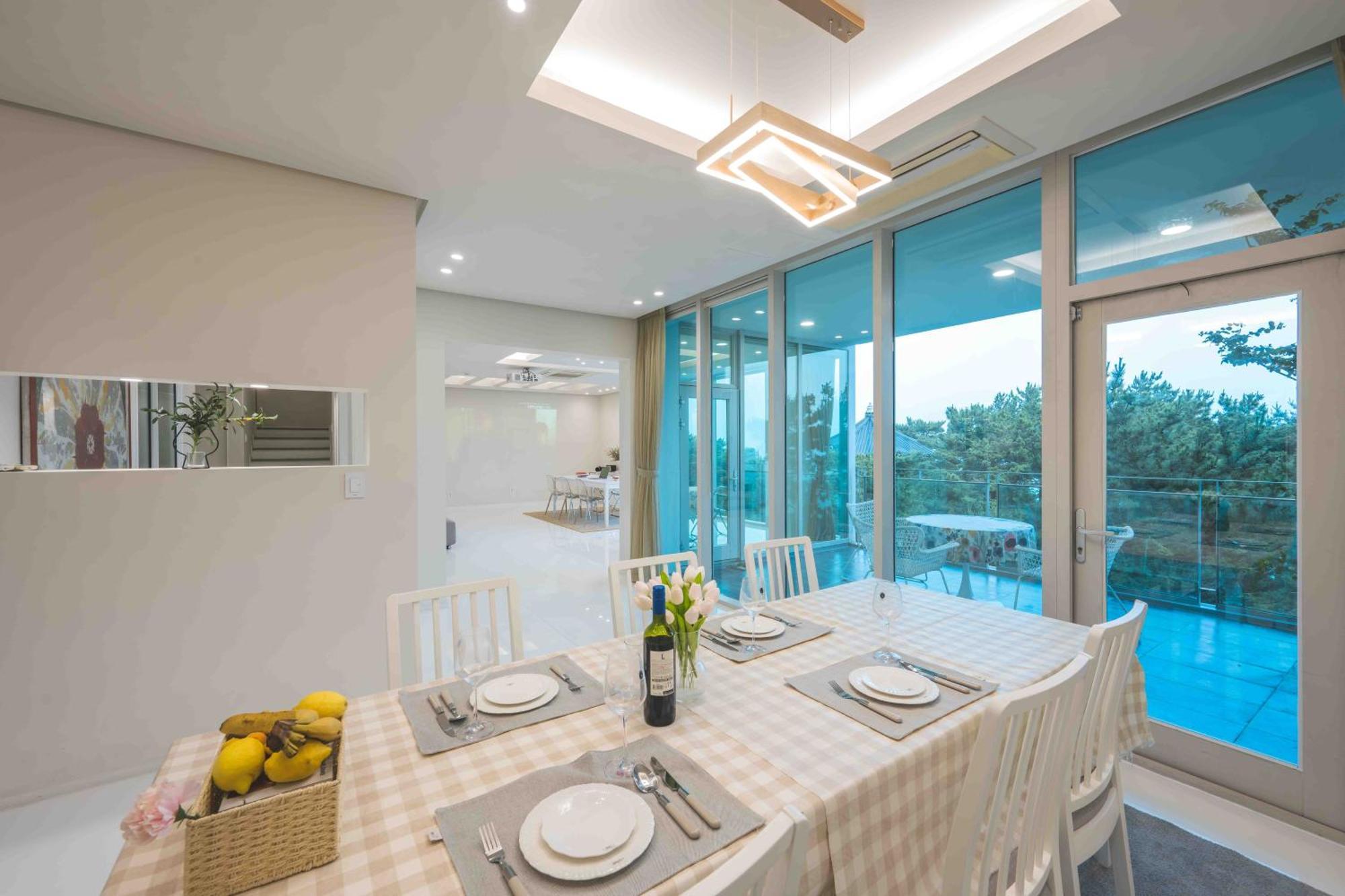 Nhà nghỉ 500m2 Ocean View Private Let House