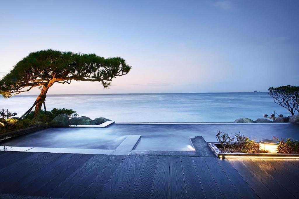 Paradise Hotel 5*
