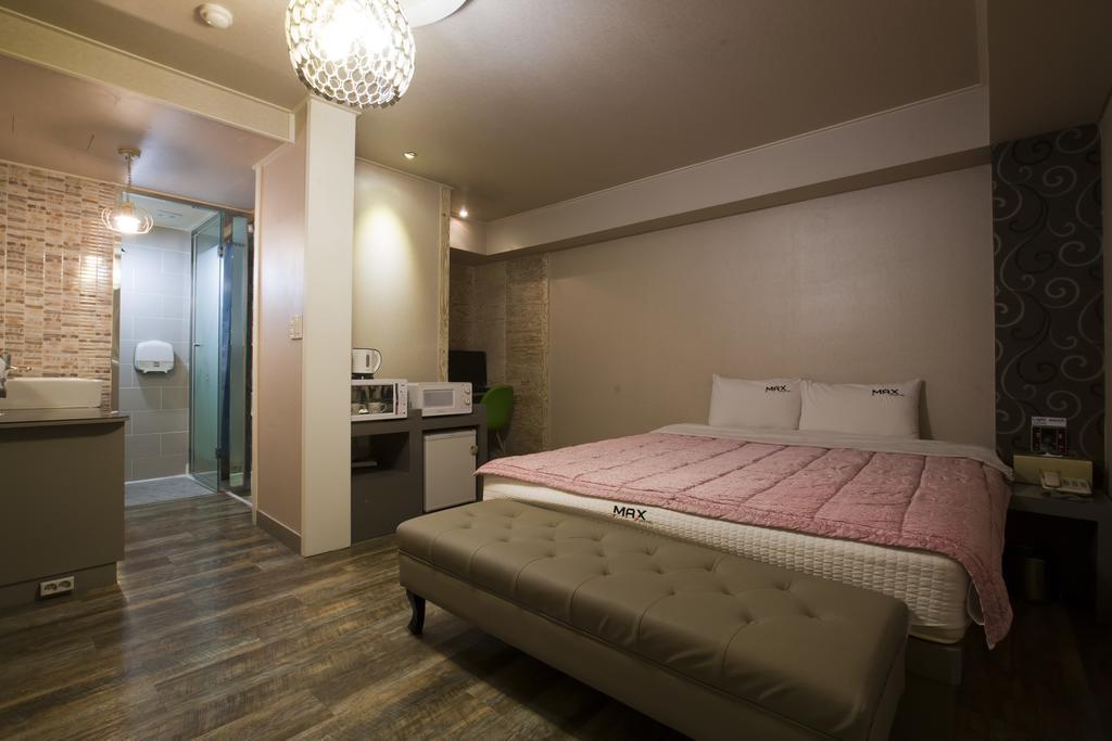 Max - Sasang Motel 2*