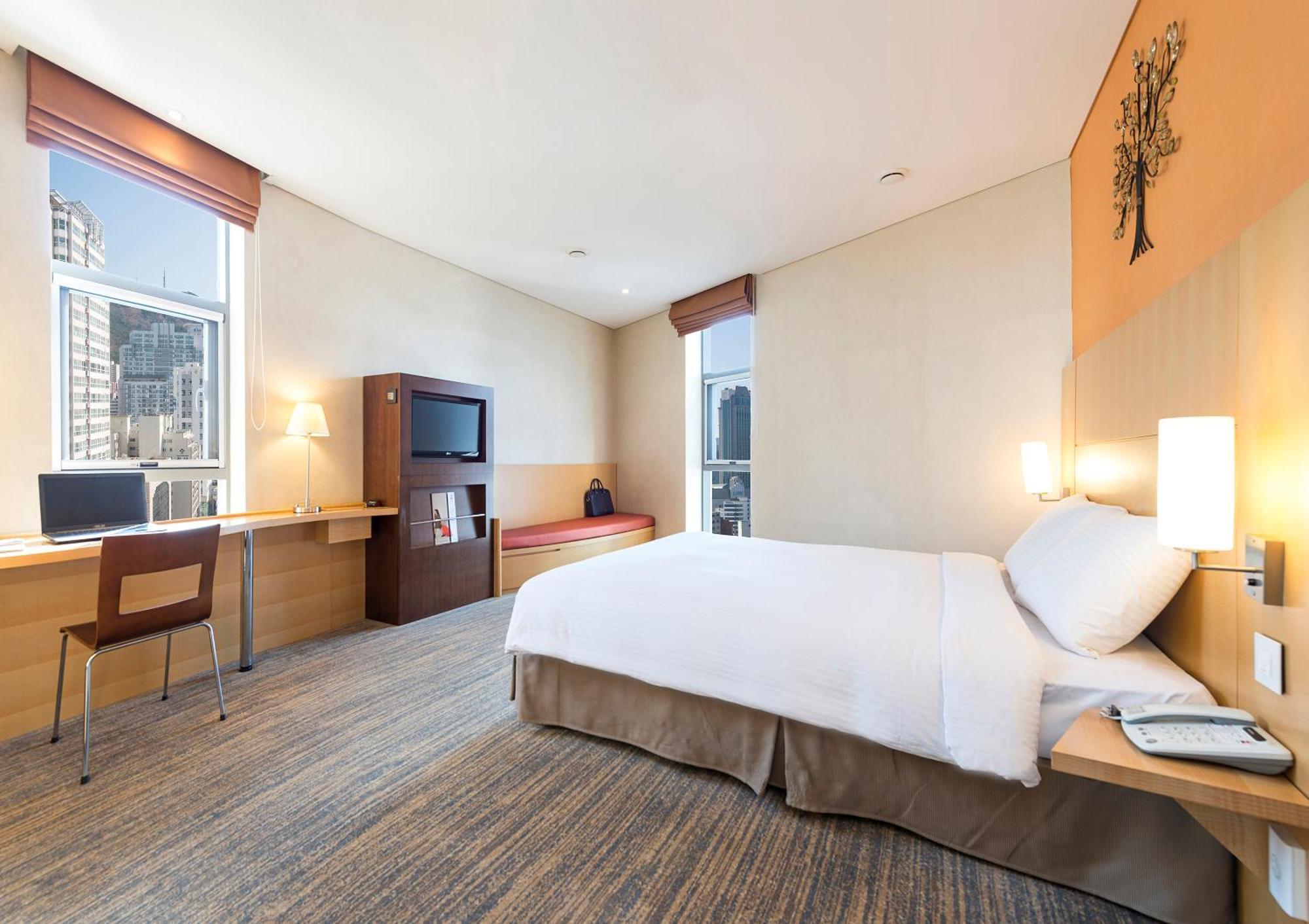 Ibis Ambassador Centre 3* Busan
