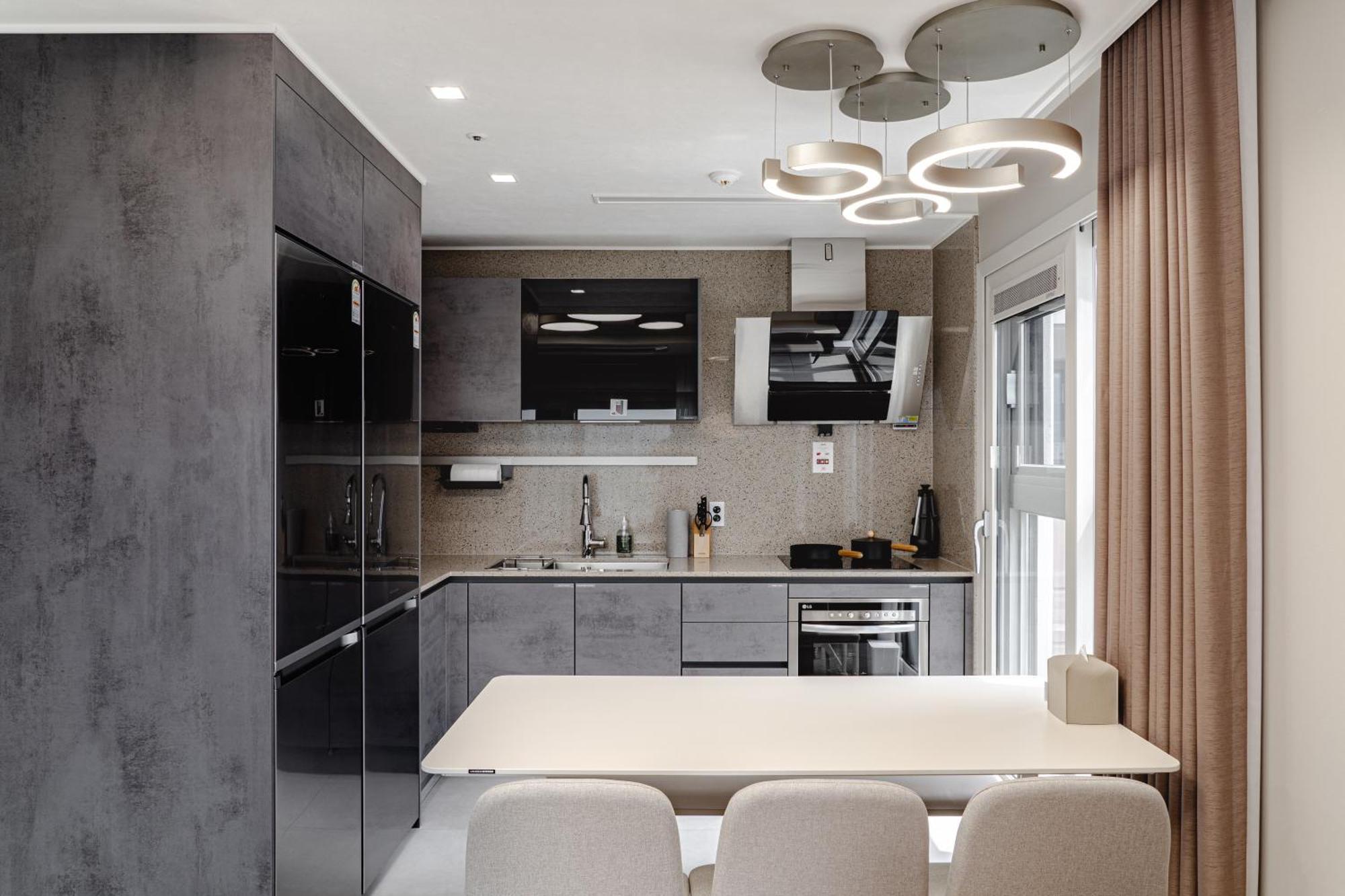 Apartment Le Collective Gijang