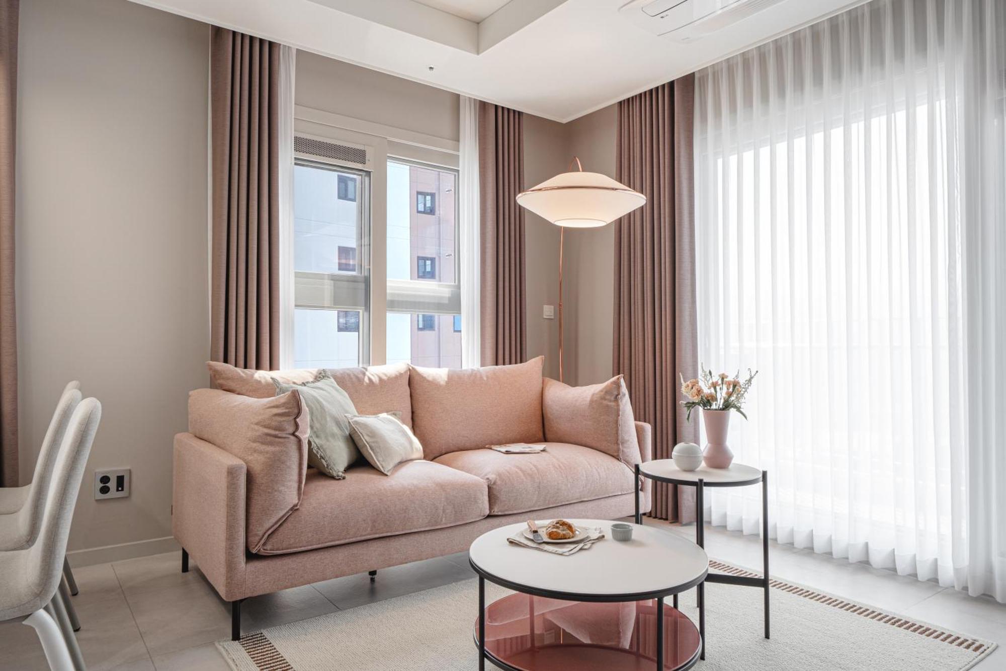 Apartment Le Collective Gijang *