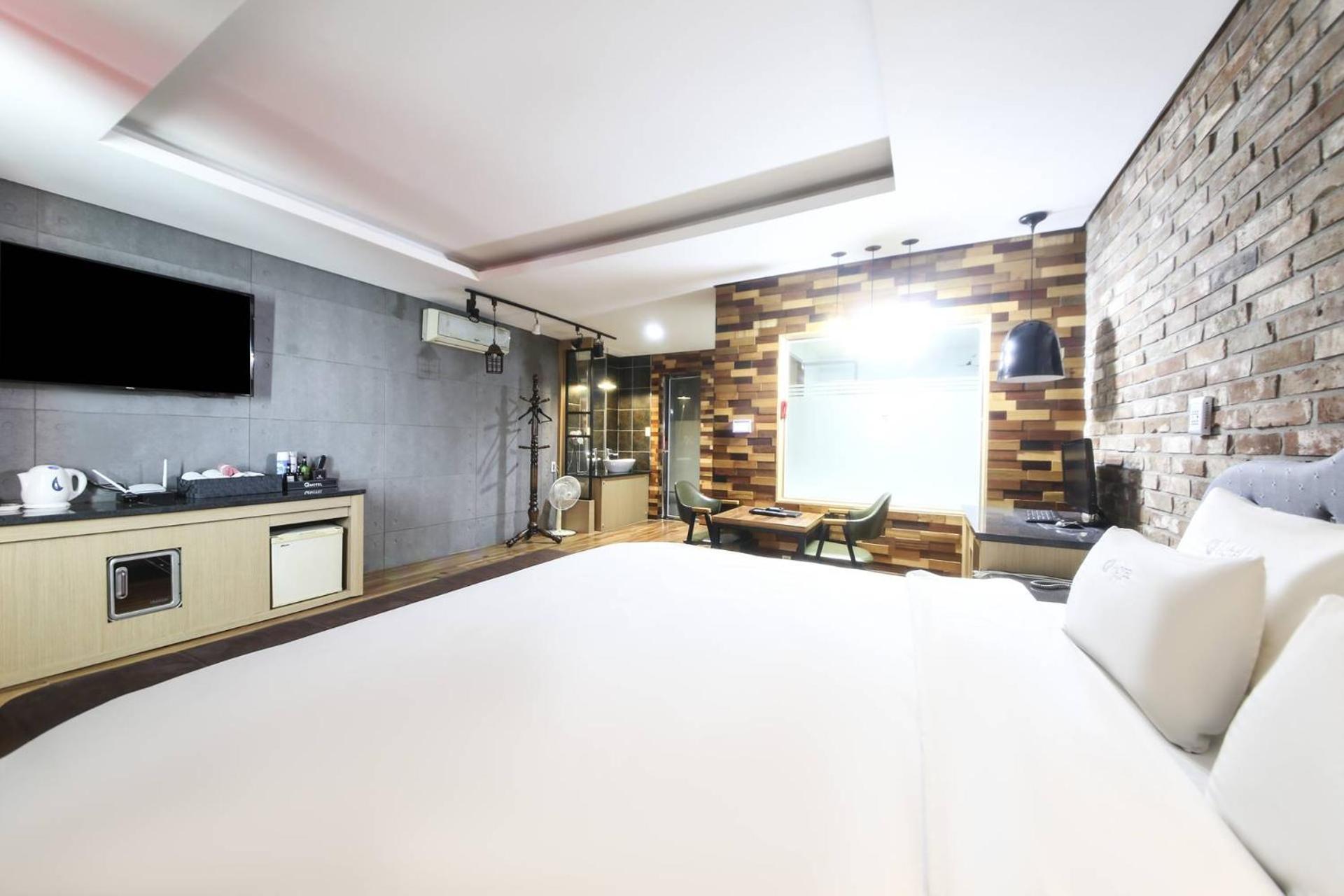 Q5 Songdo Busan