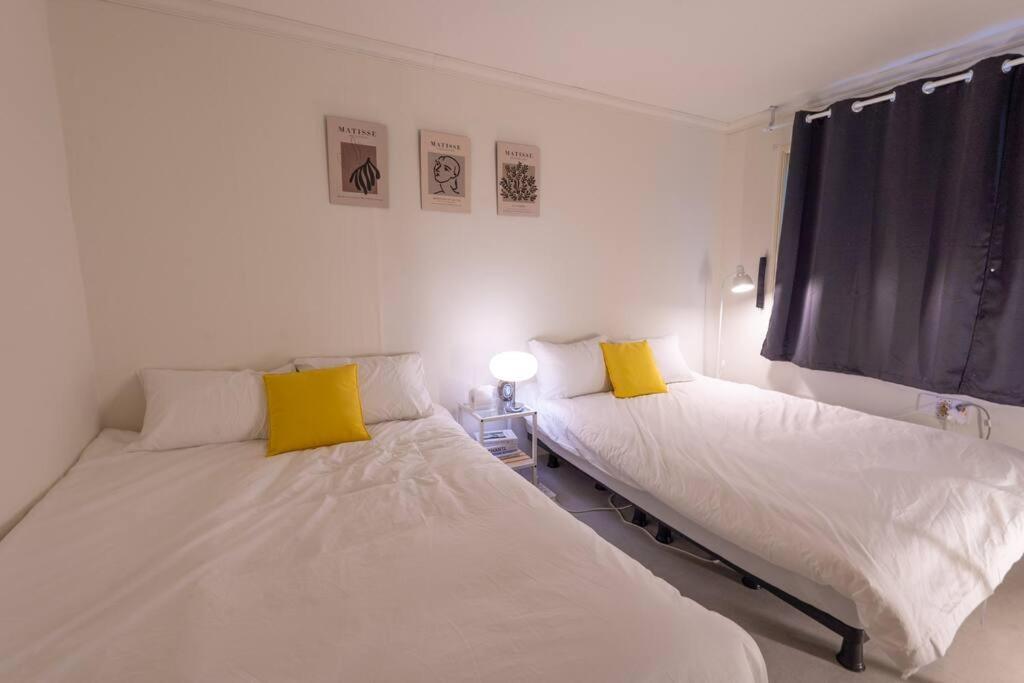 Apartment Station 5 Min #choryang Stn 3min #3beds #hotel Bedding #2rooms #new Busan