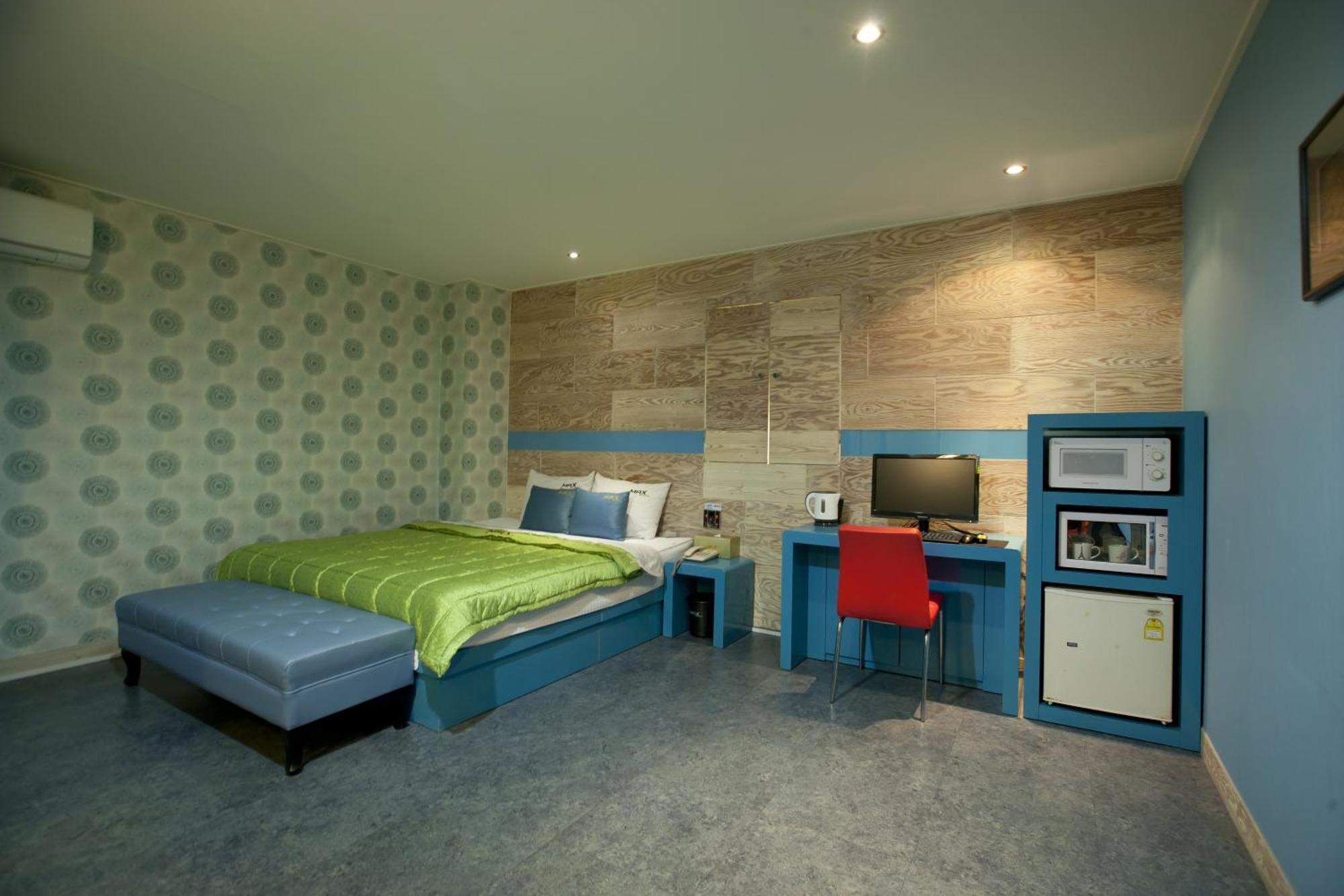 Max - Sasang Motel 2*