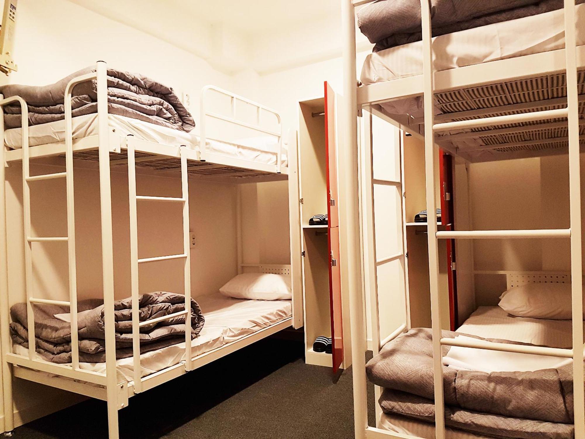 One Way Guest house 2*