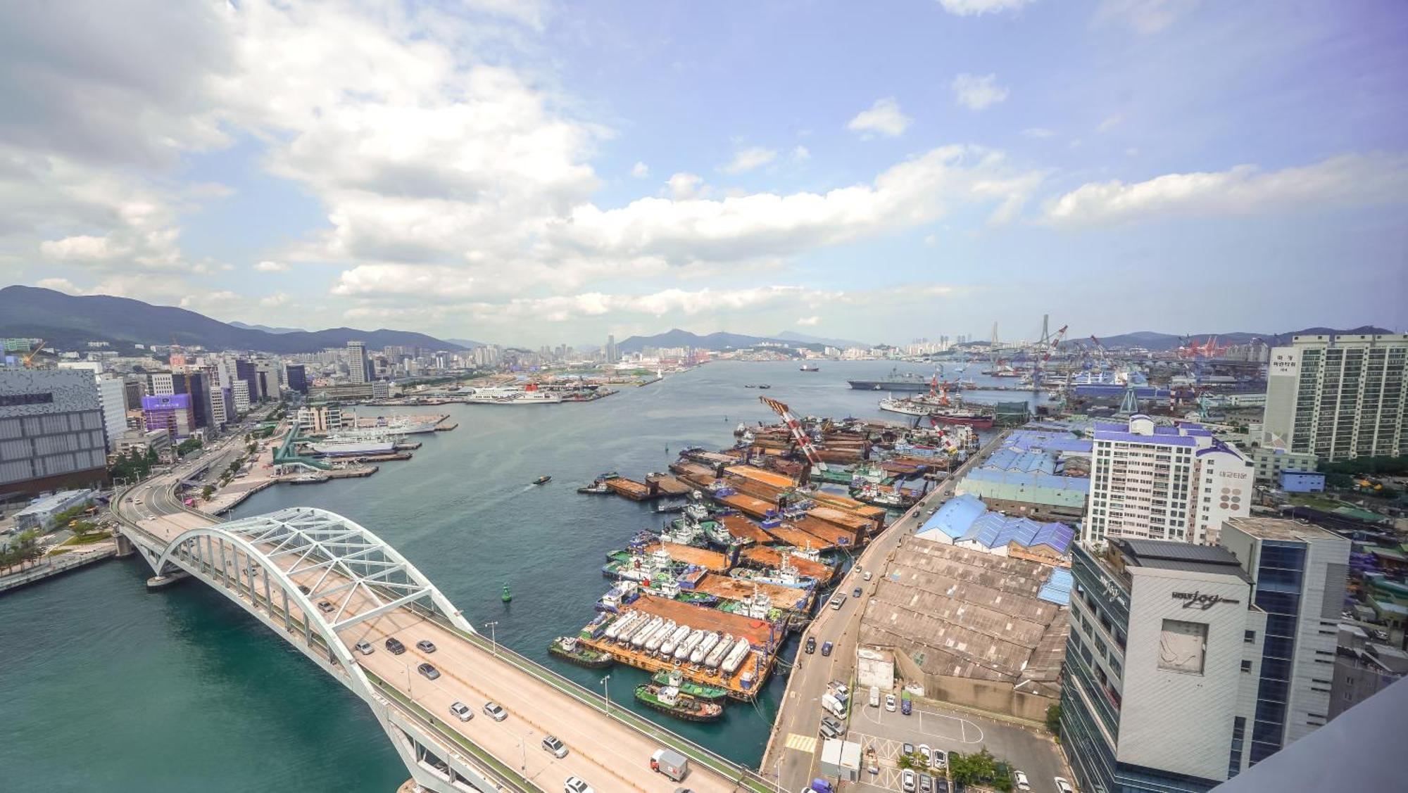 Lavalse Busan