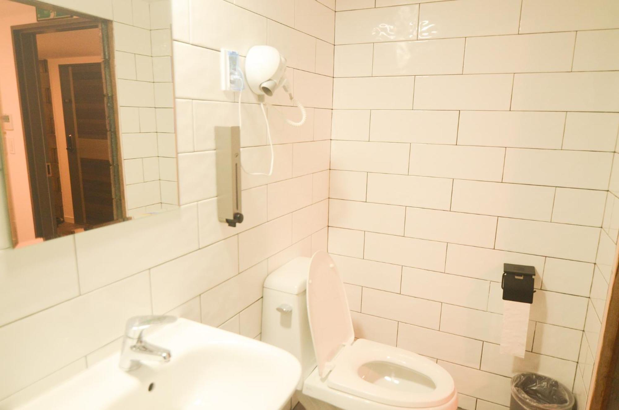 One Way Guest house 2*