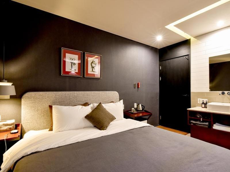 Brown Dot Yangjeong Busan
