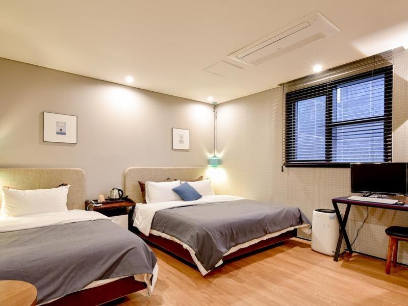 Brown Dot Yangjeong Hotel