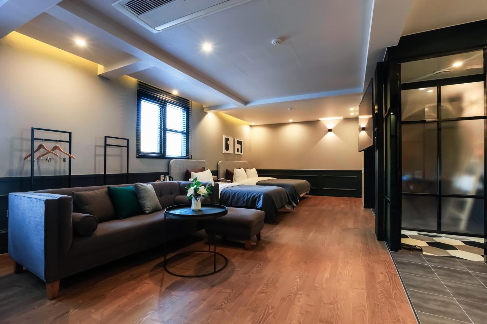 Brown Dot Yangjeong Hotel 3*