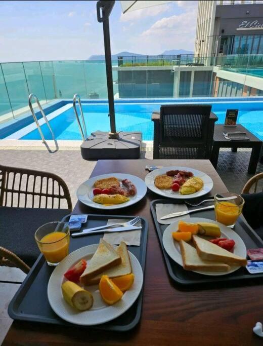 Elbon With Haeundae Apartment *
