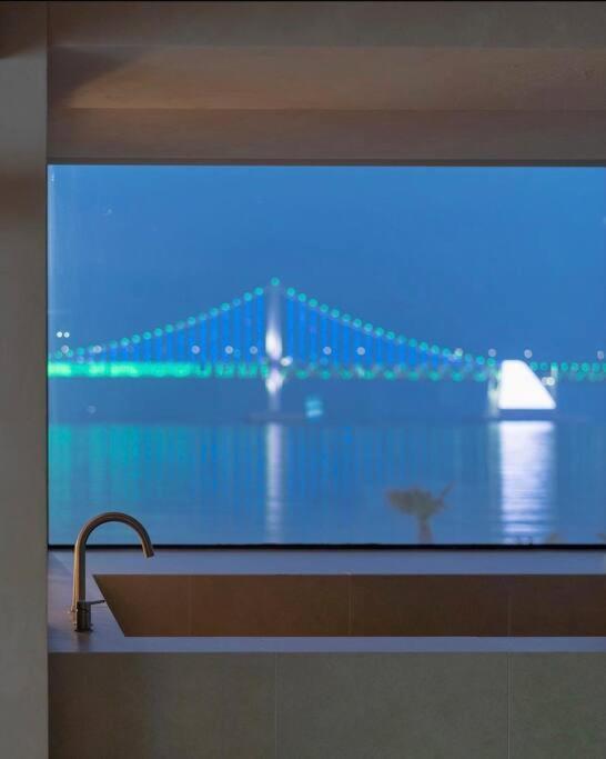 Apartment Gwanganli Gozneok *