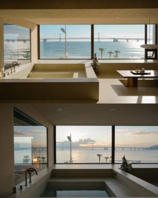 Gwanganli Gozneok Apartment Busan