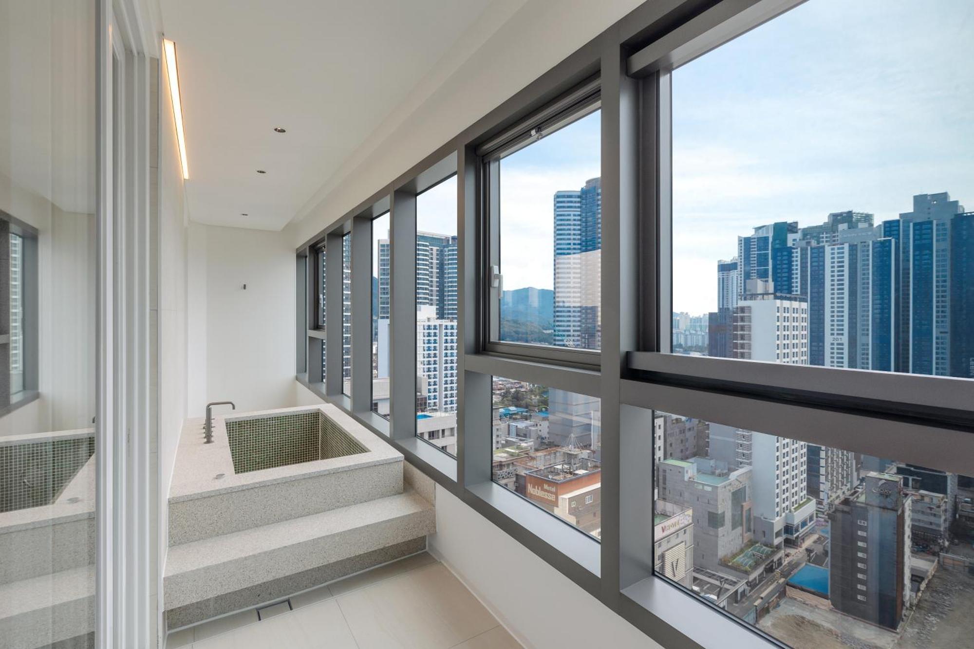 Hotel Newcz Haeundae