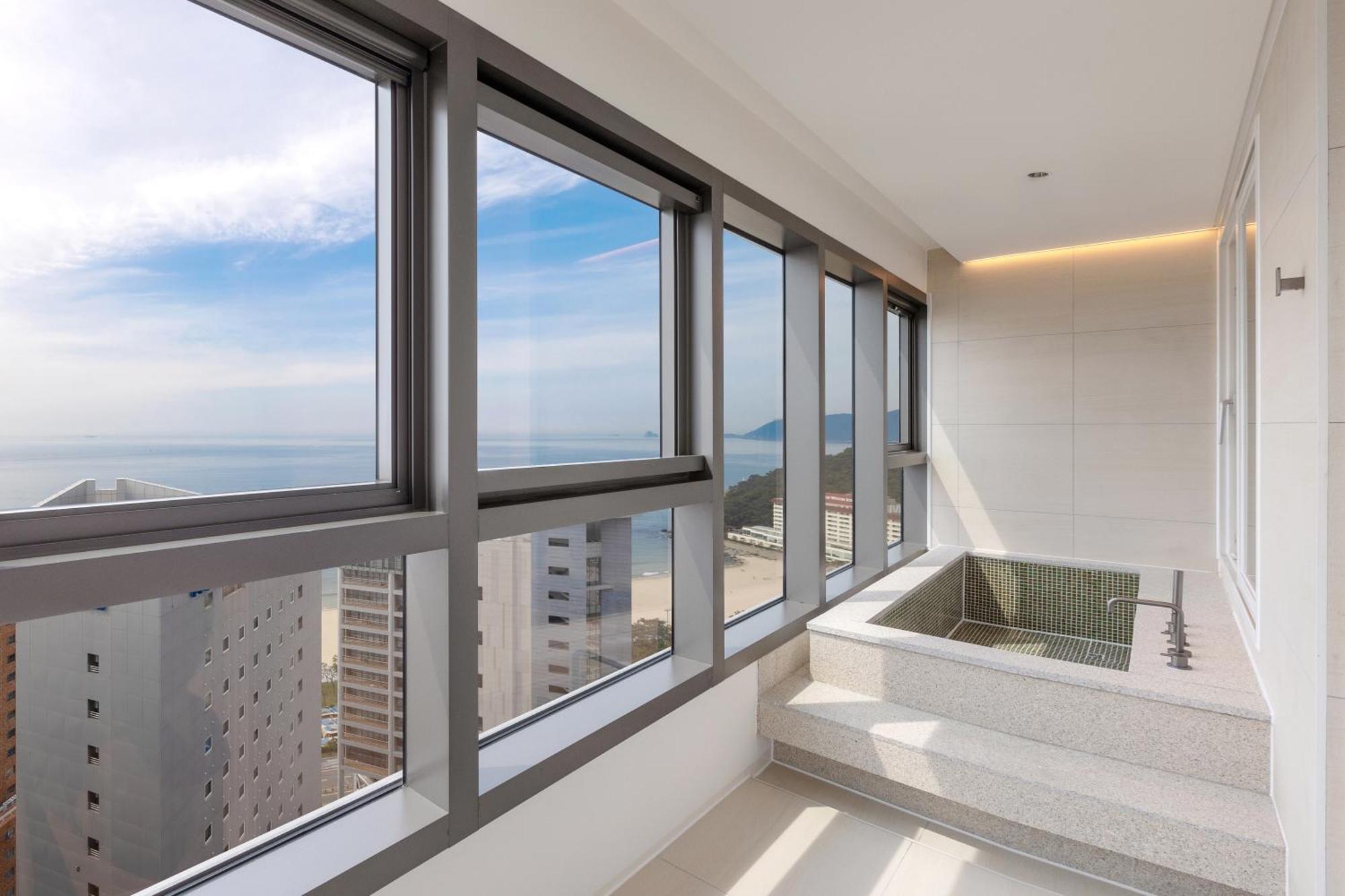 Newcz Haeundae *