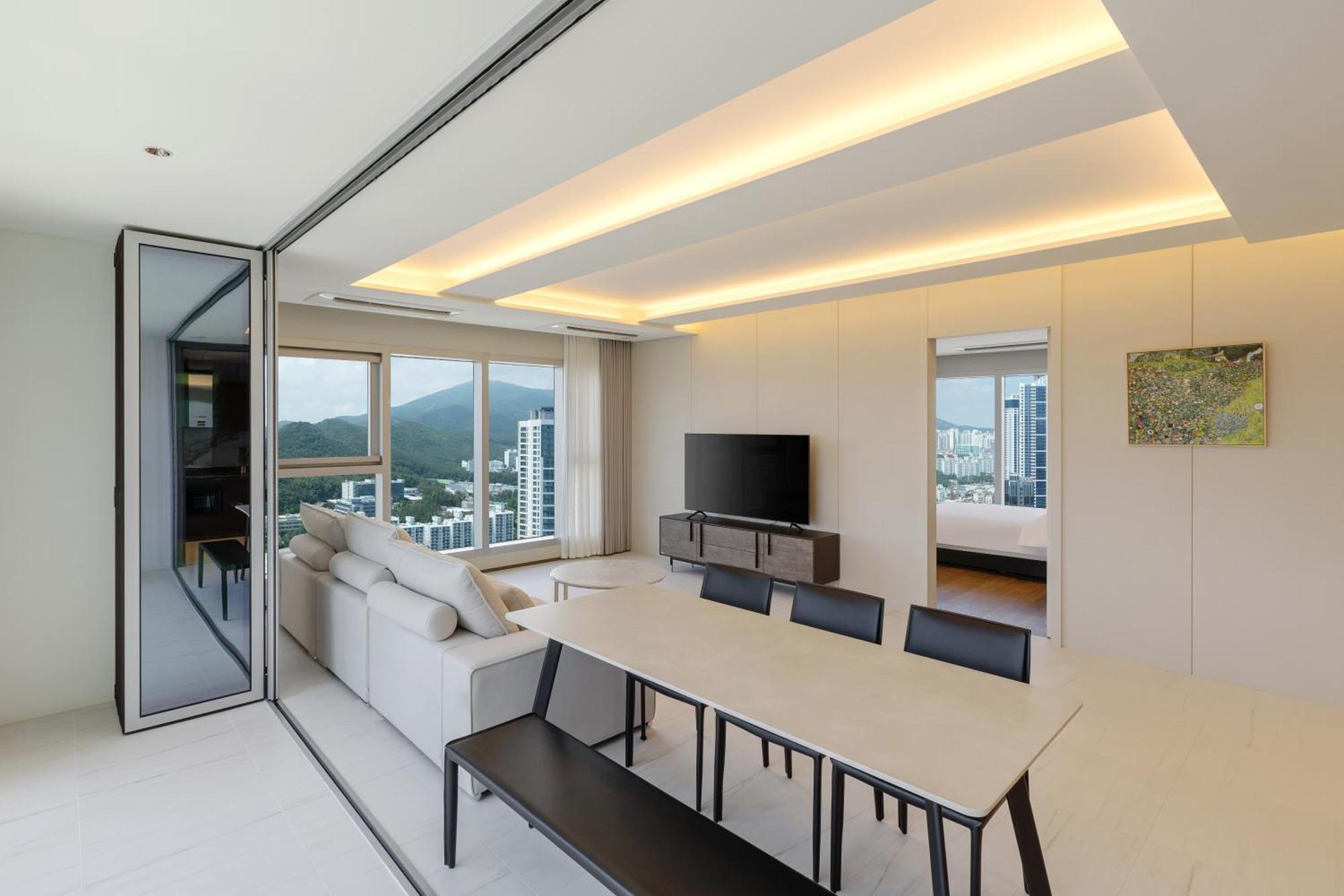 Newcz Haeundae *