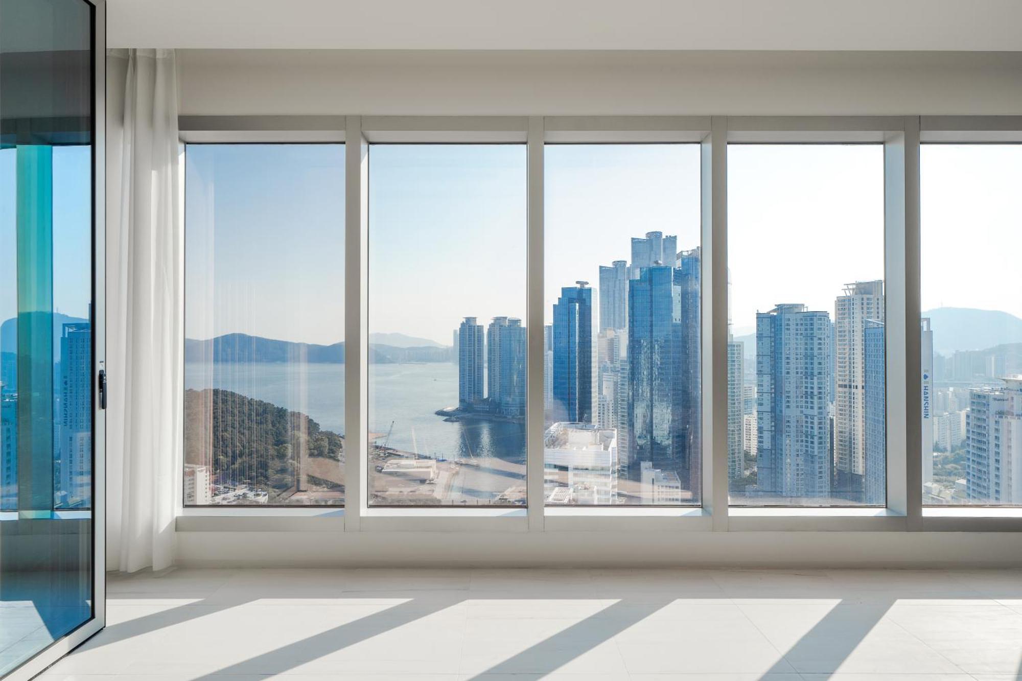 Le Collective Haeundae Paragraf Busan