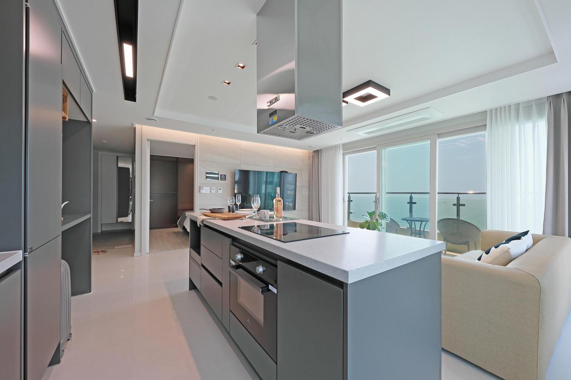 Elmomento Songdo Apartment *