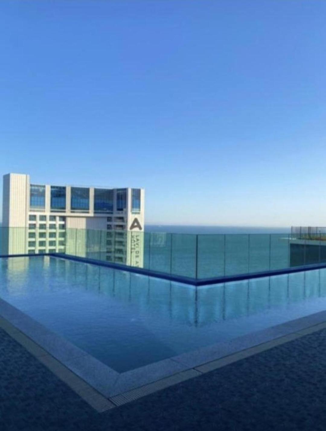 Aparthotel Elbon The With A1 *