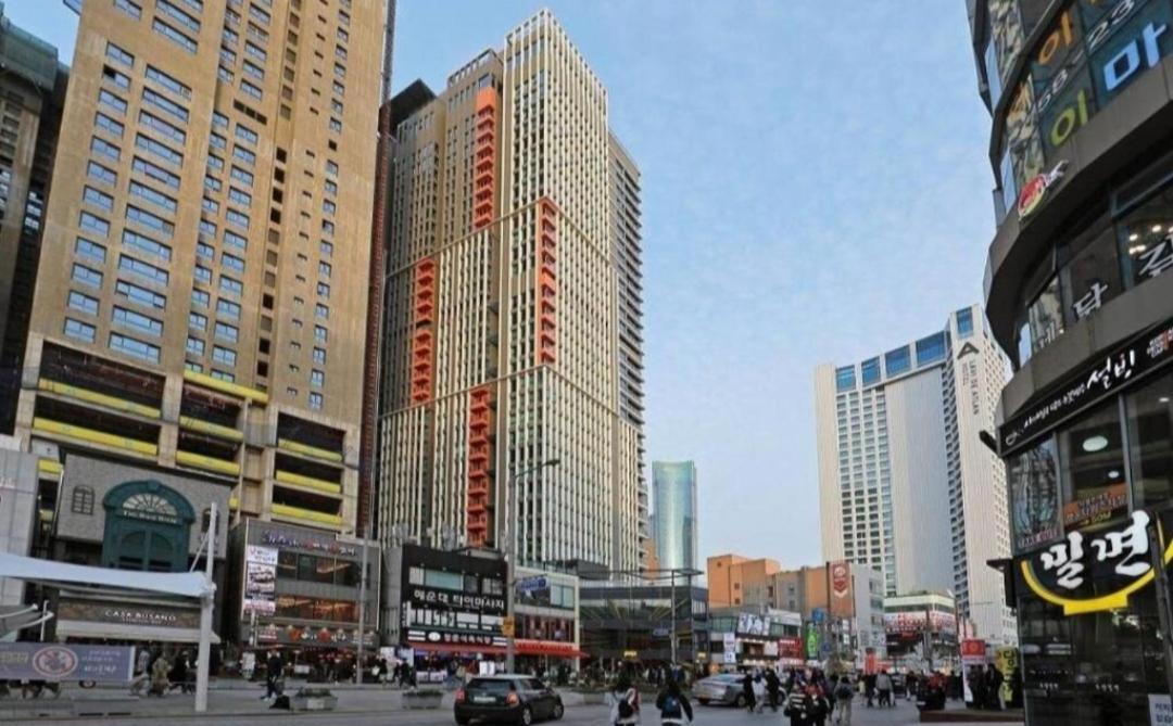 Aparthotel Elbon The With A1 Busan