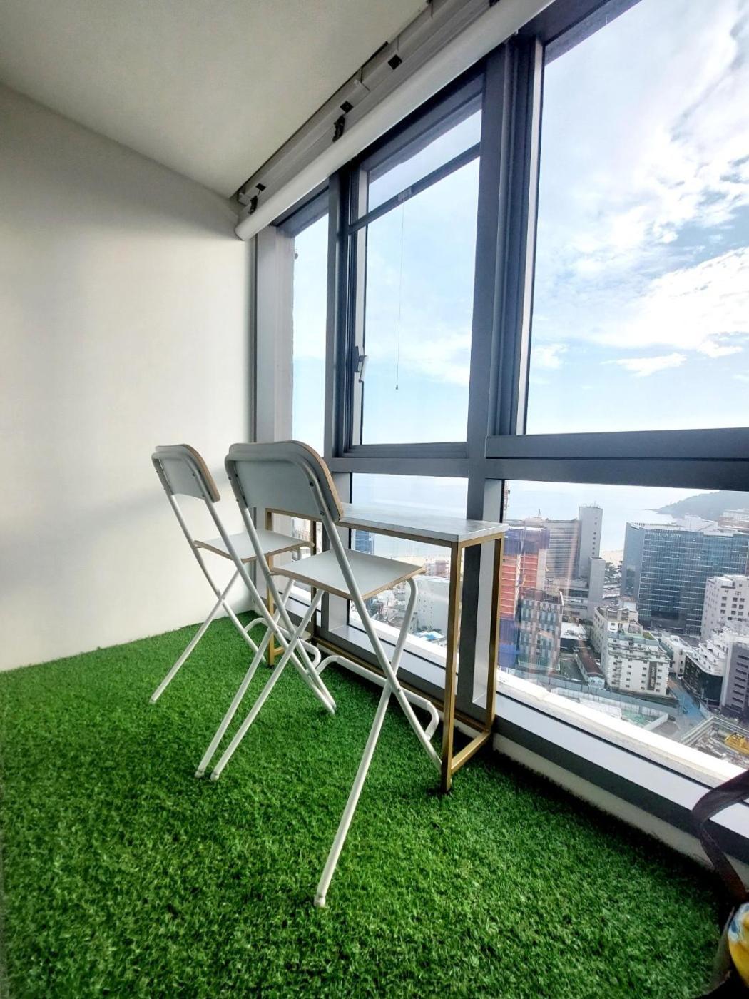 Elbon The X Bona Travel Hotel