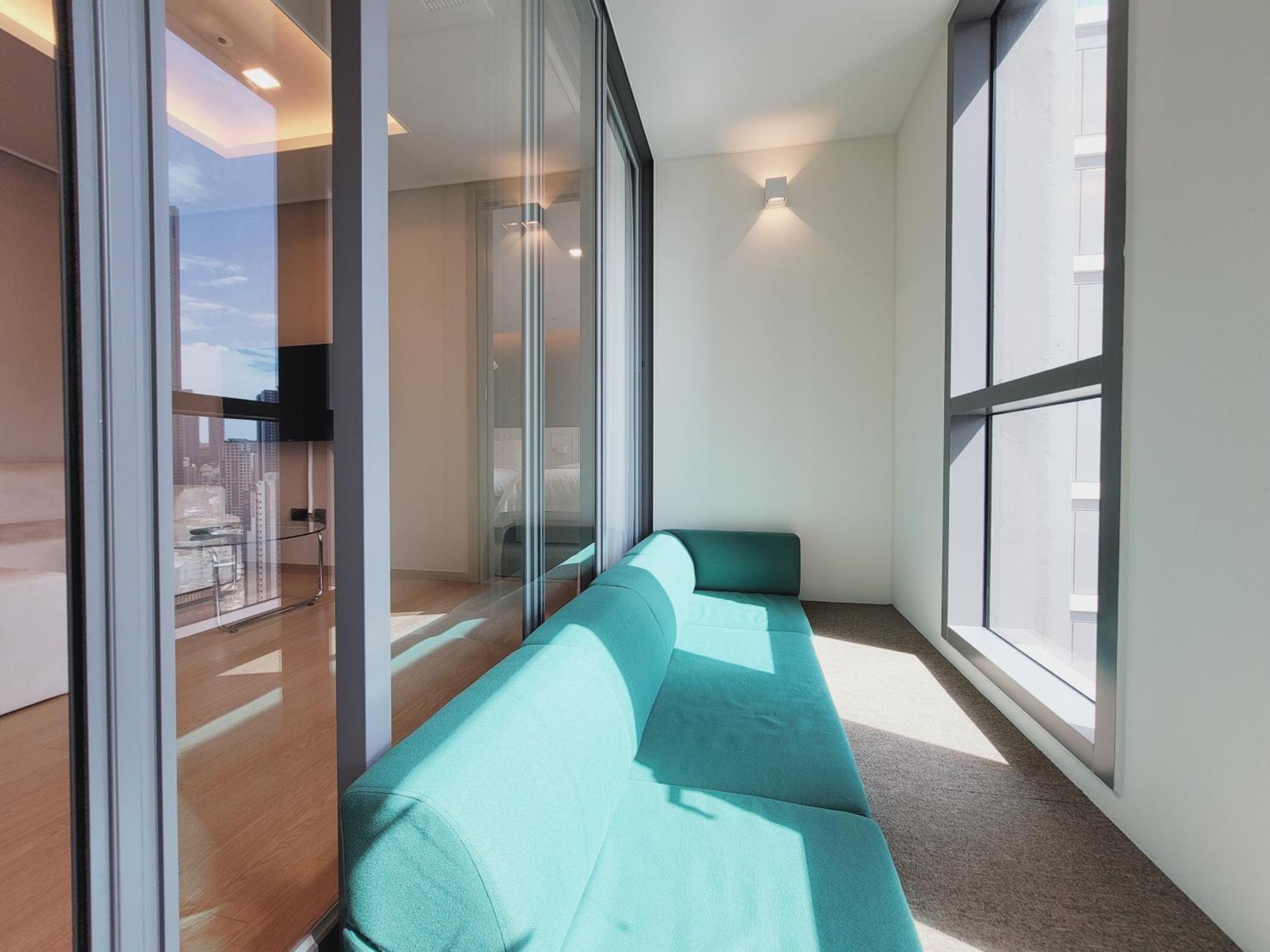 Elbon The X Bona Travel Hotel 4*