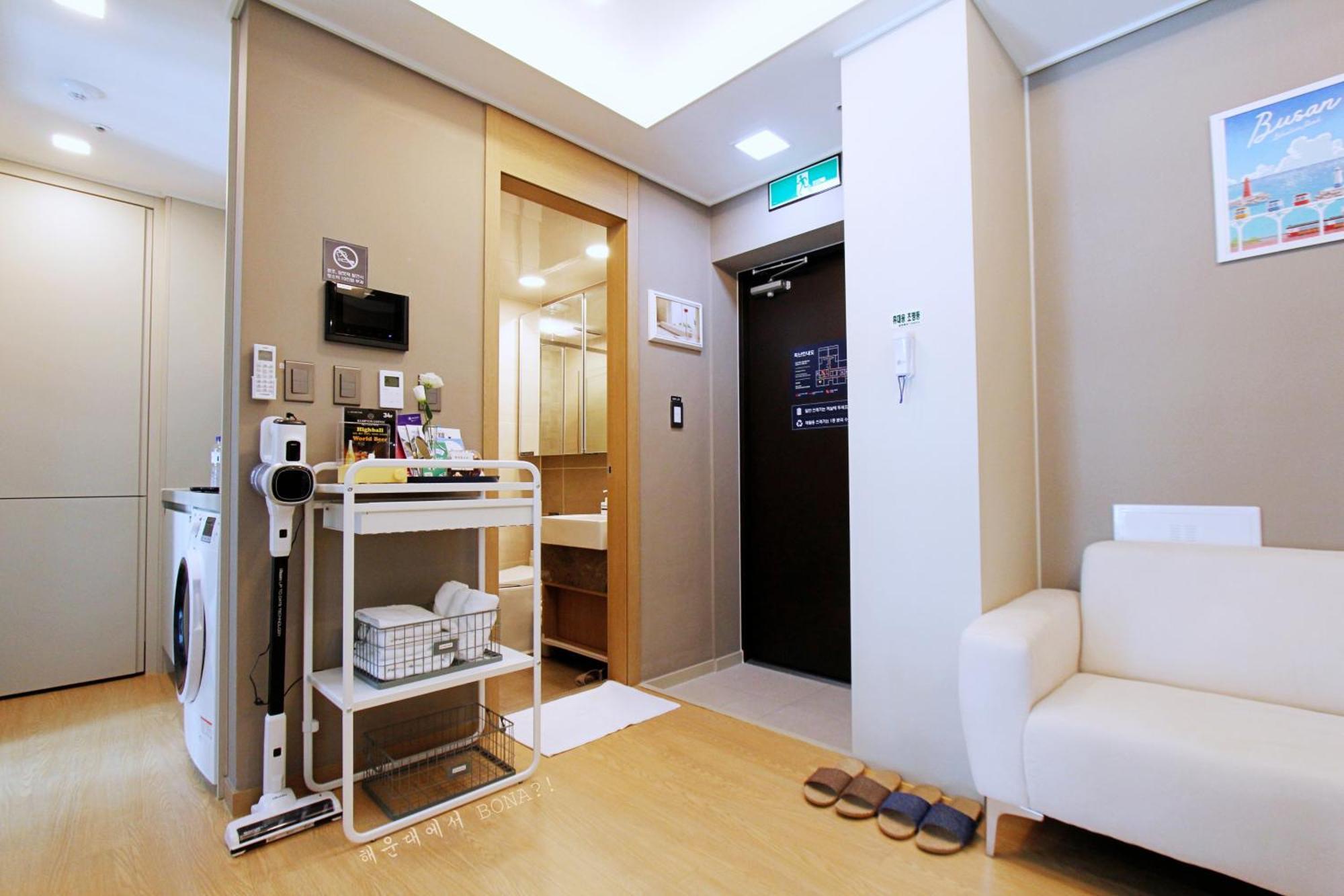 Elbon The X Bona Travel Hotel