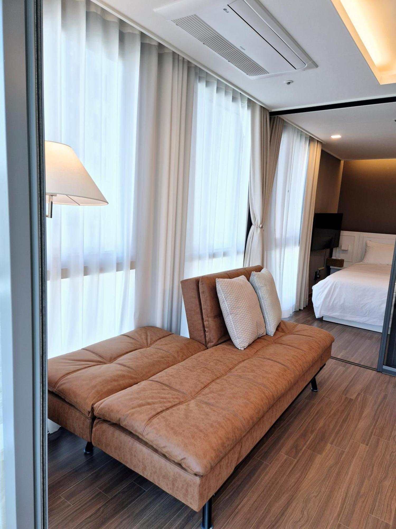 Elbon The X Bona Travel Hotel Busan