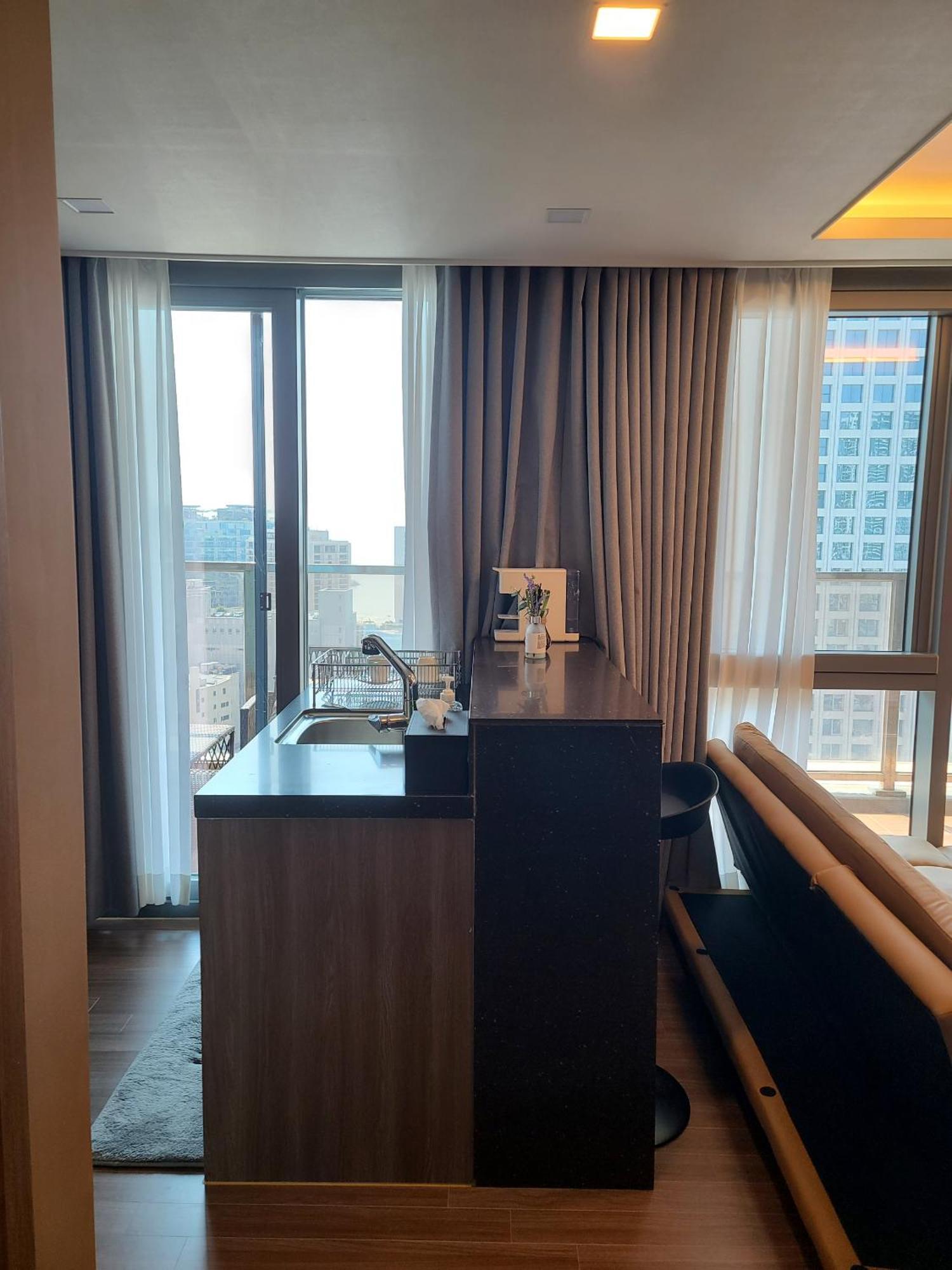 Elbon The X Bona Travel Hotel 4*
